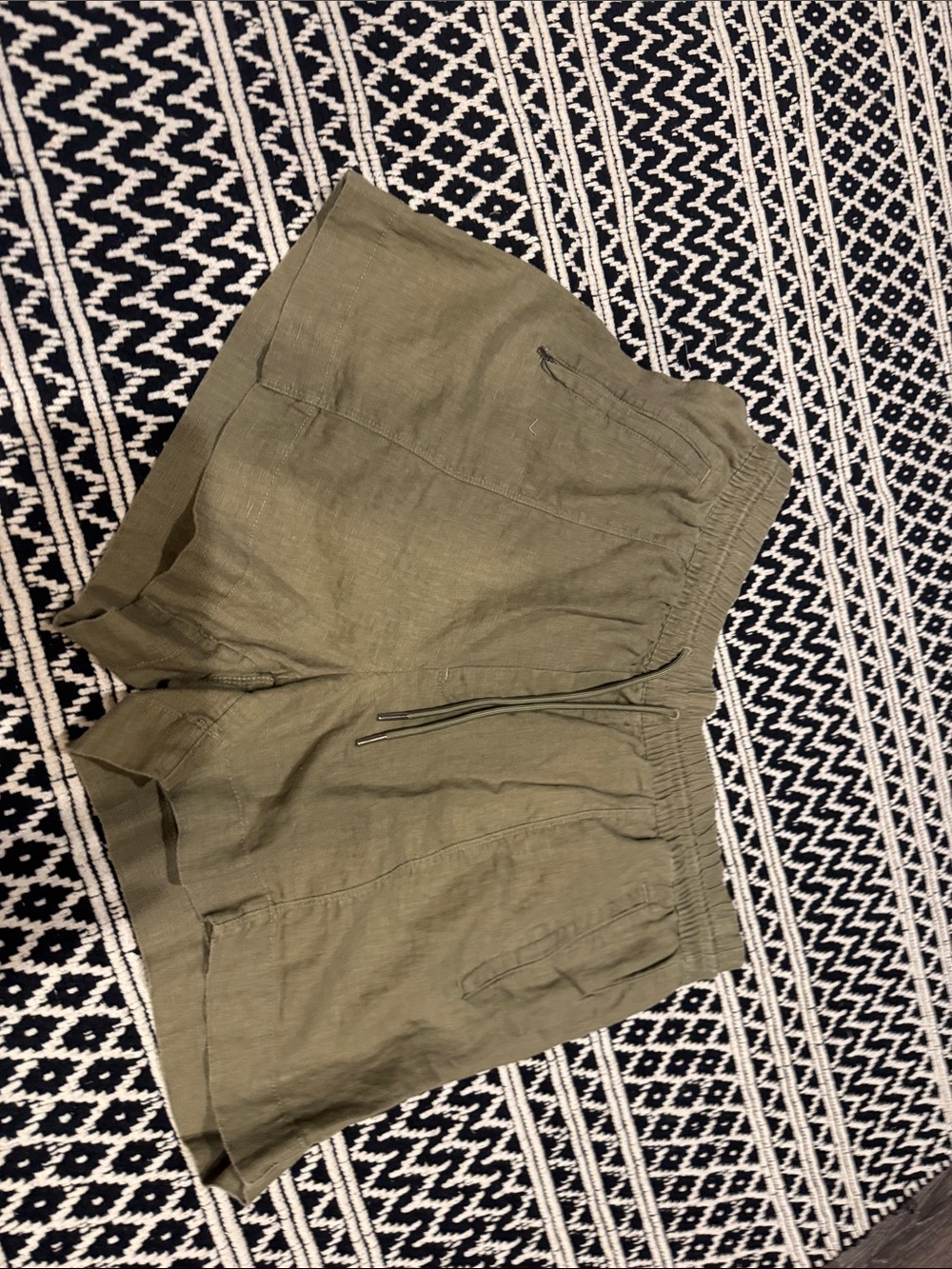 Womans Olive Green Casual Drawstring Shorts 4 inch inseam